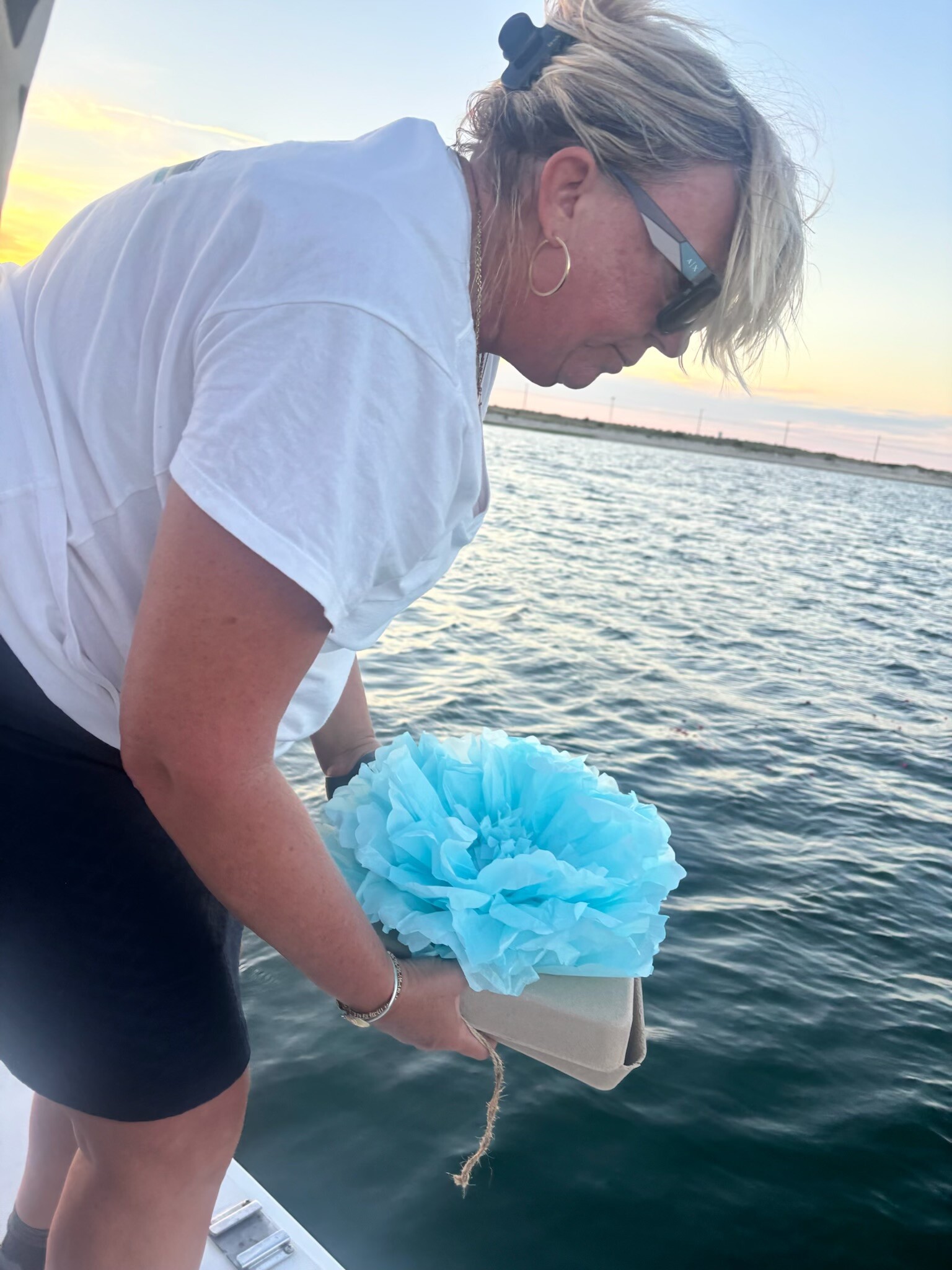 Carolyn’s ashes Cape Cod ash scattering